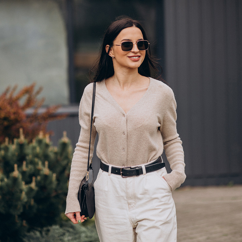 How To Elevate Everyday Outfits With Minimal Accessories?